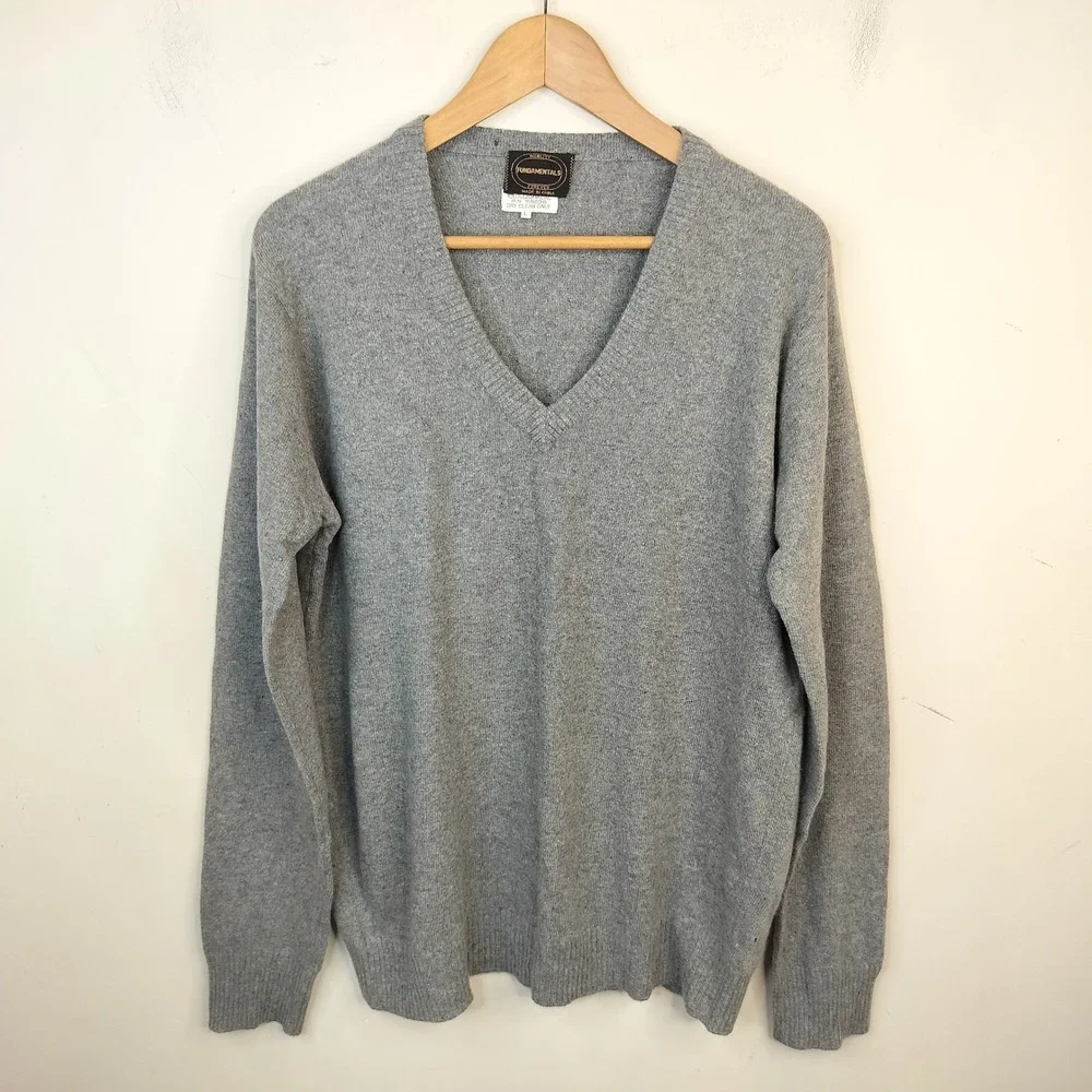 Fundamentals Cashmere V-Neck Sweater Mens Large Classic Minimalist Gray